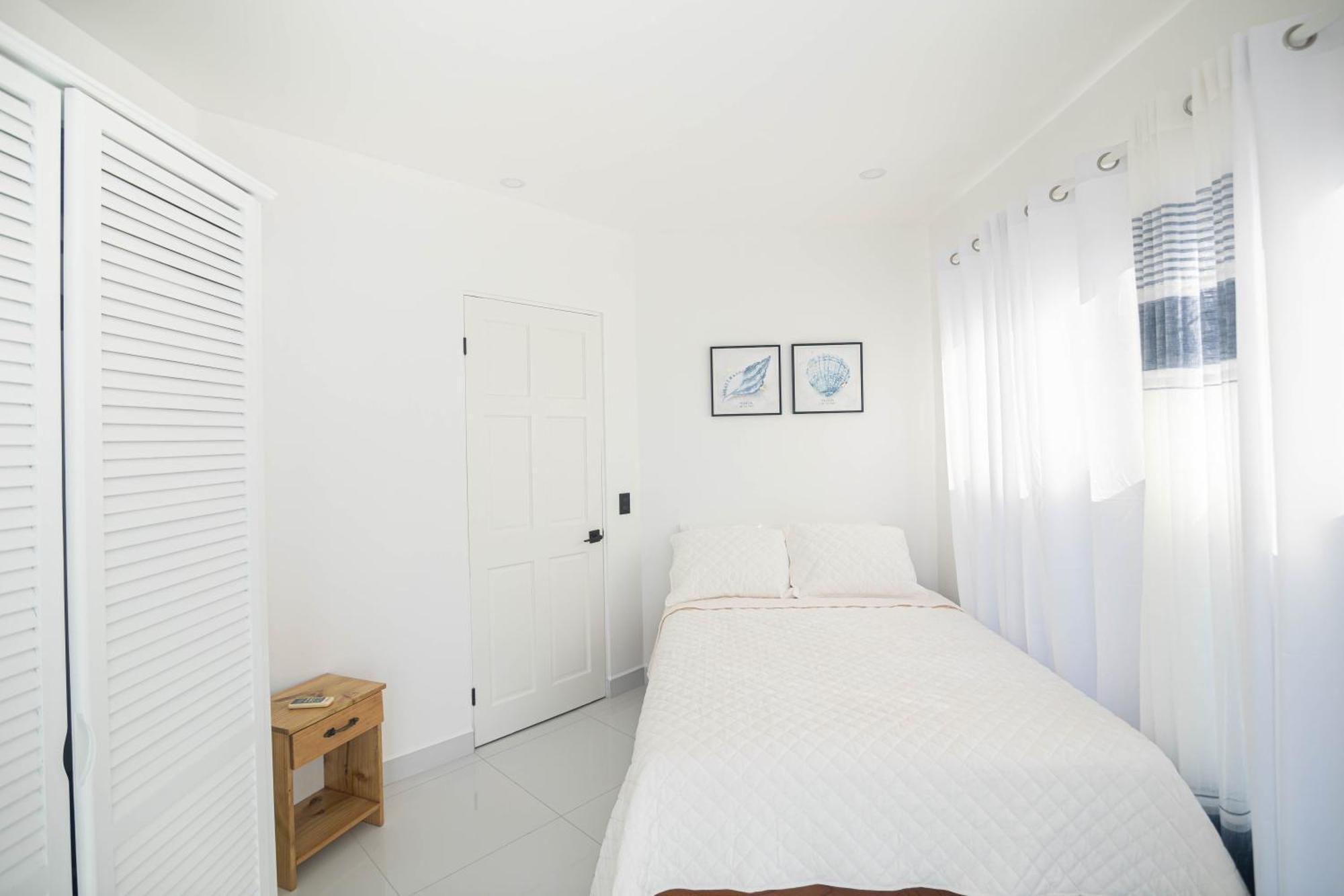 Apartamentos Cristal Quepos Exteriér fotografie